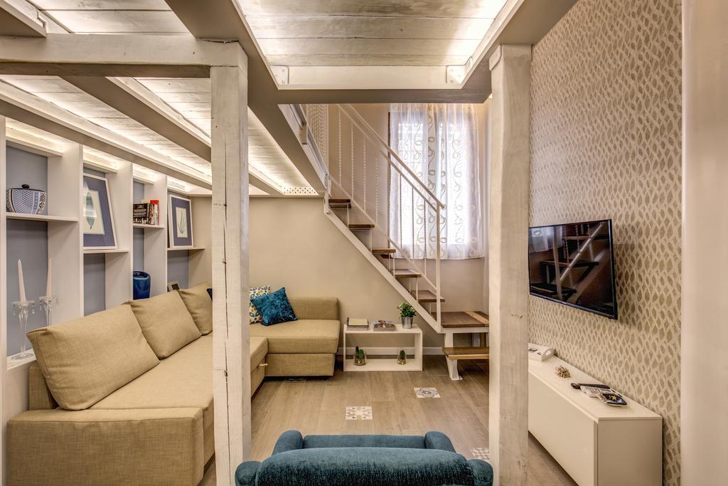 Apartmán Domus Urbana Řím Exteriér fotografie